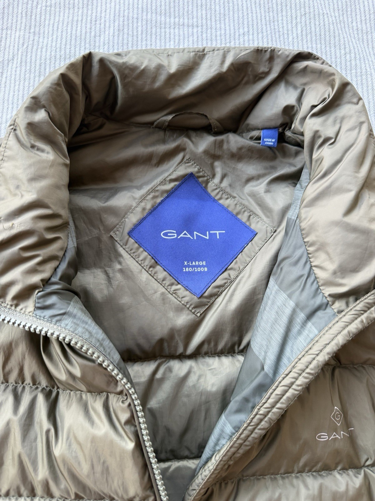 Men’s GANT 7006093-301 Light Down Jacket Piumino Uomo RACING GREEN