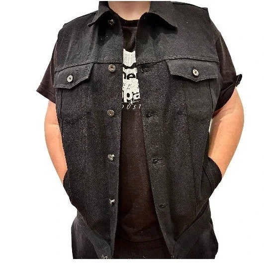 MEN’S HOODED DENIM BIKER VEST JACKET BLACK WASHED DENIM W/DETACHABLE HOODIE.