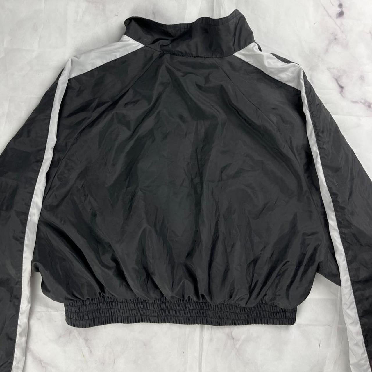 Black and White Cropped Windbreaker Jacket with Zip Closure