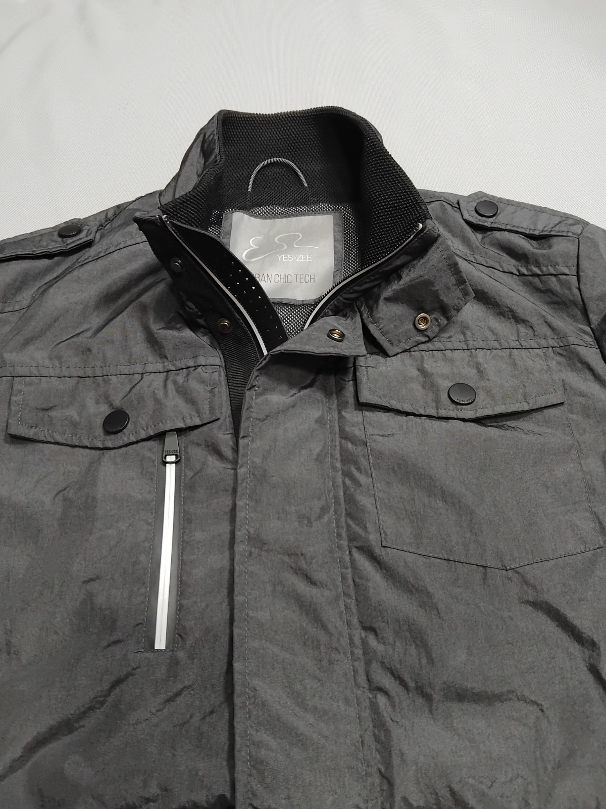 YES ZEE Urban Chic Tech Men’s Full Zip Stylish Italian Jacket Coat, Size L