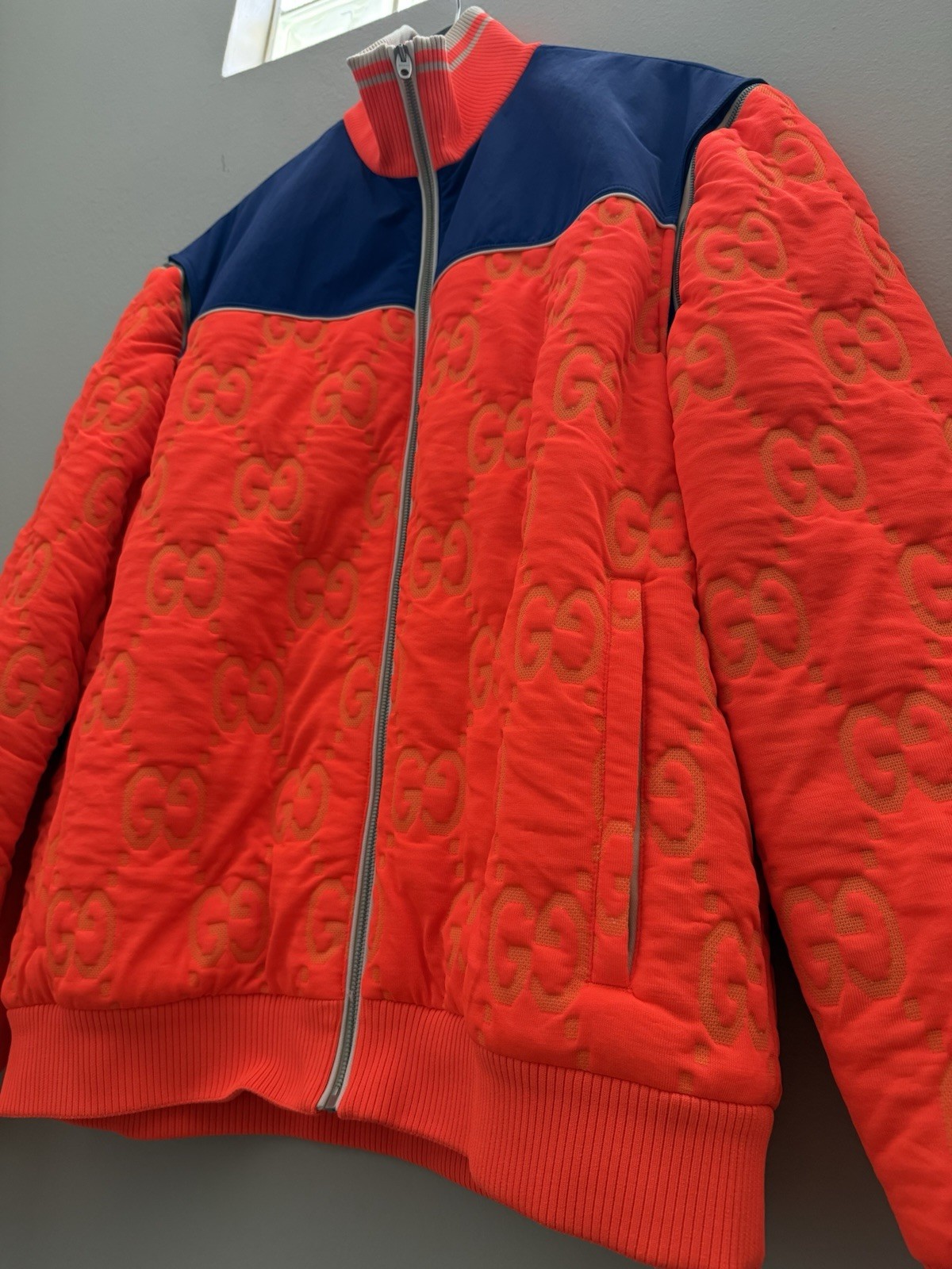 Gucci Orange Jacket – 2 In 1 Brand New Size XL Amazing Piece. Very Unique