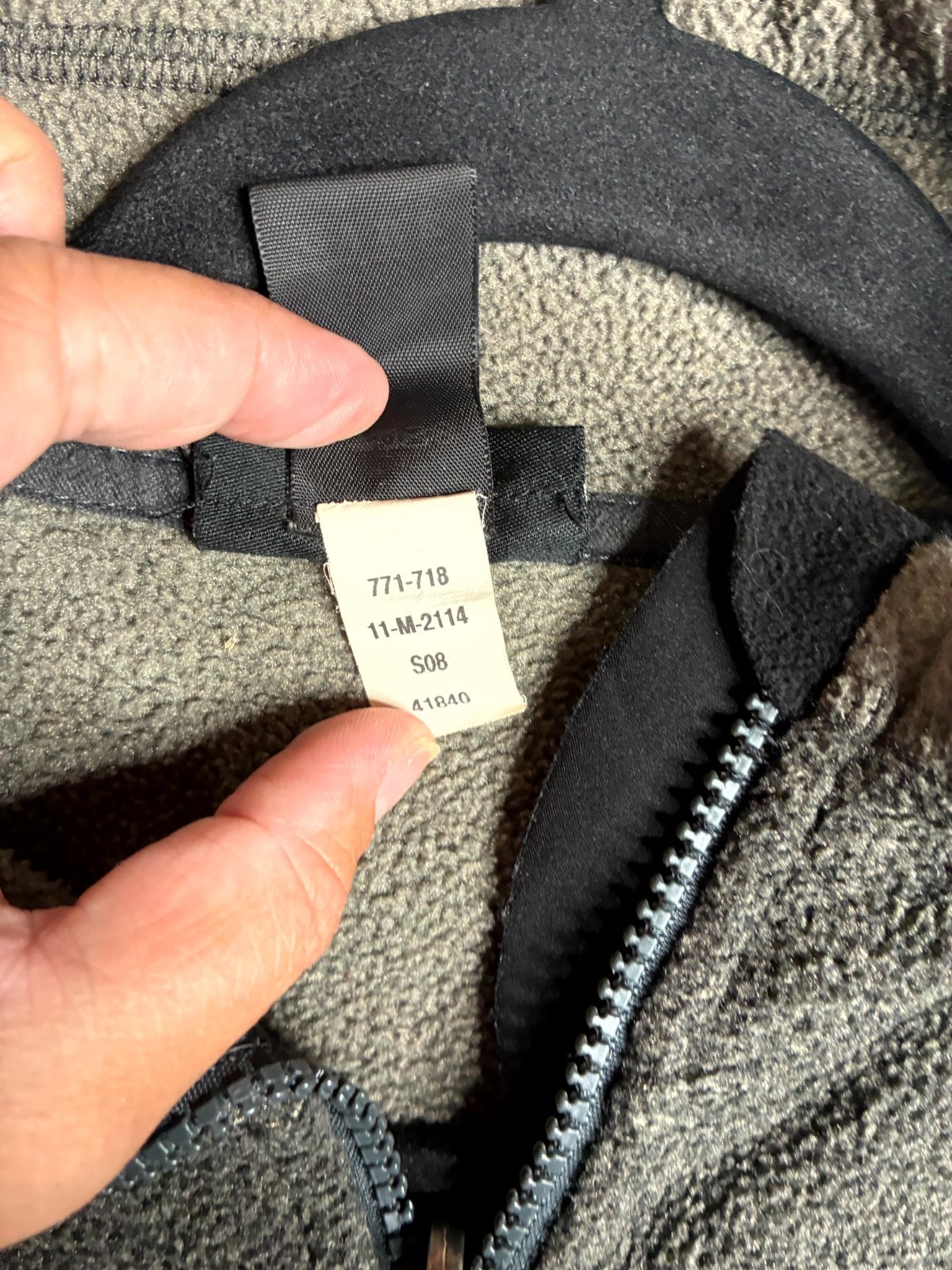 REI Co-op Fleece Jacket Mens 44 Gray Polartec Activewear Long Sleeve Full Zipper