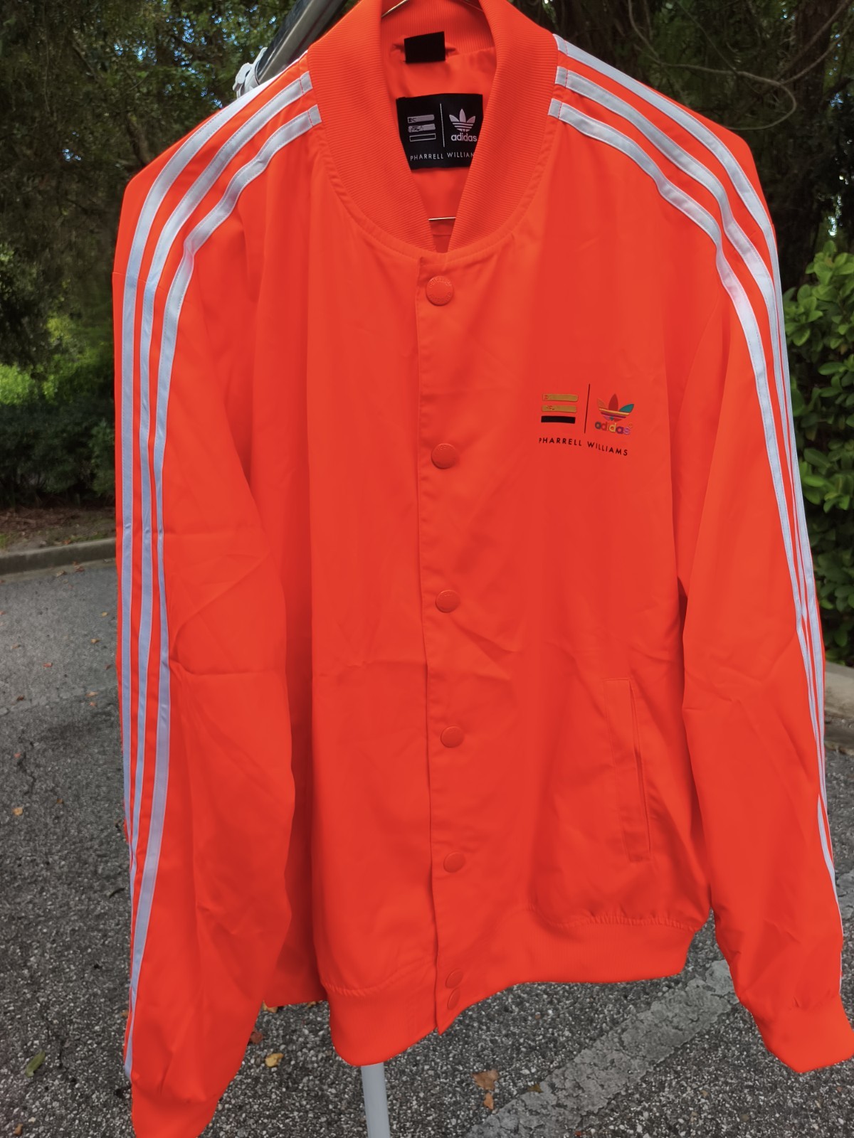 adidas Originals Pharrell Williams Orange Bomber Jacket Snap Button Men’s XL