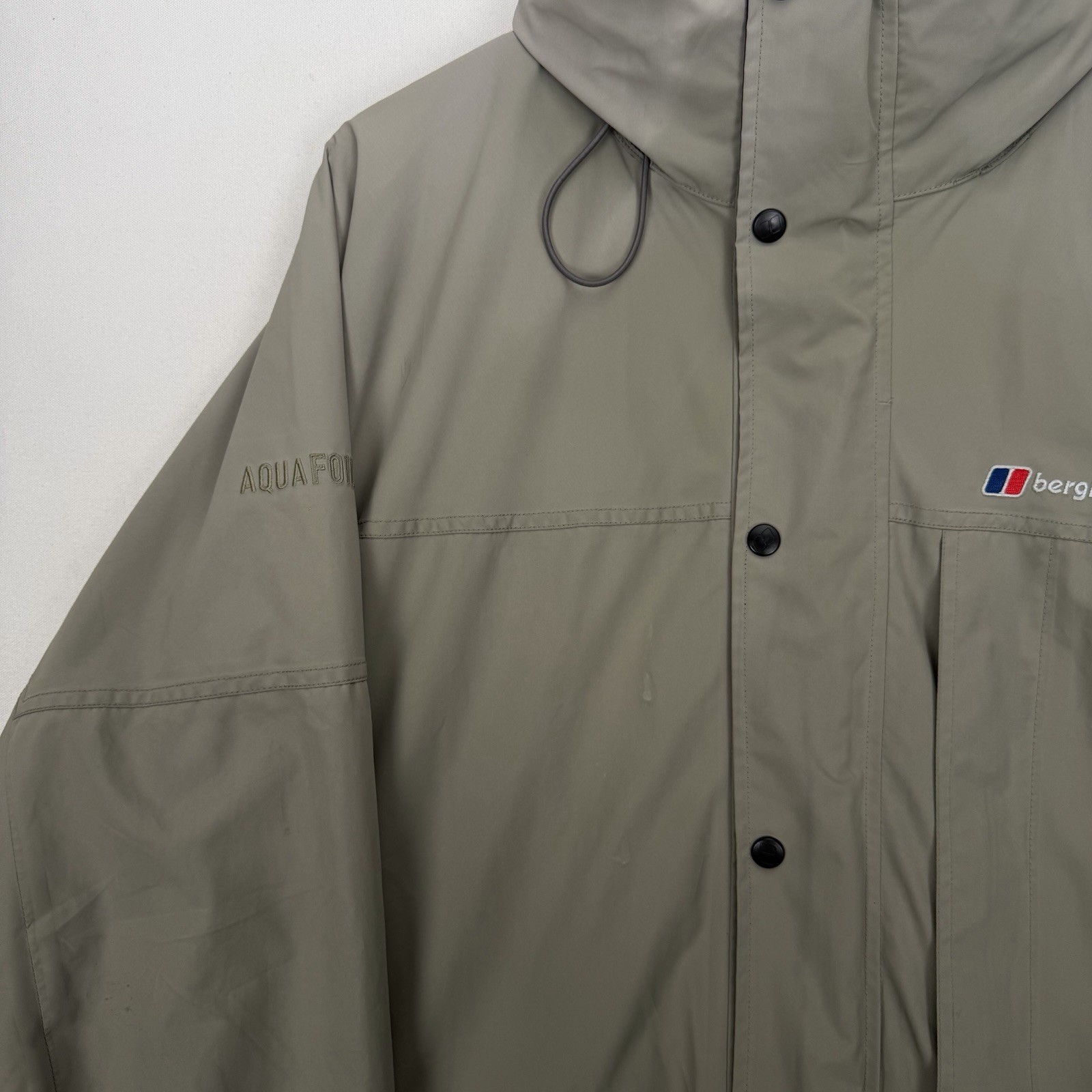Berghaus Jacket Waterproof Coat Mountain Workwear Field Walking Hooded Large