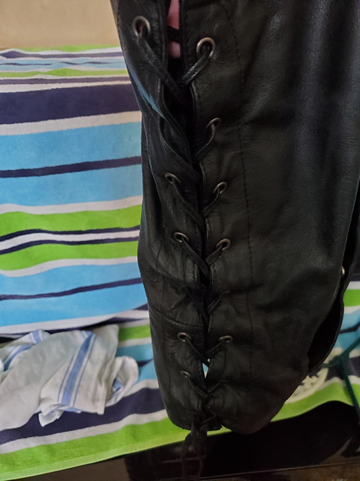 Harley-Davidson HDMC Men’s Black Embroidered Leather Vest Size XL 97197-10VM