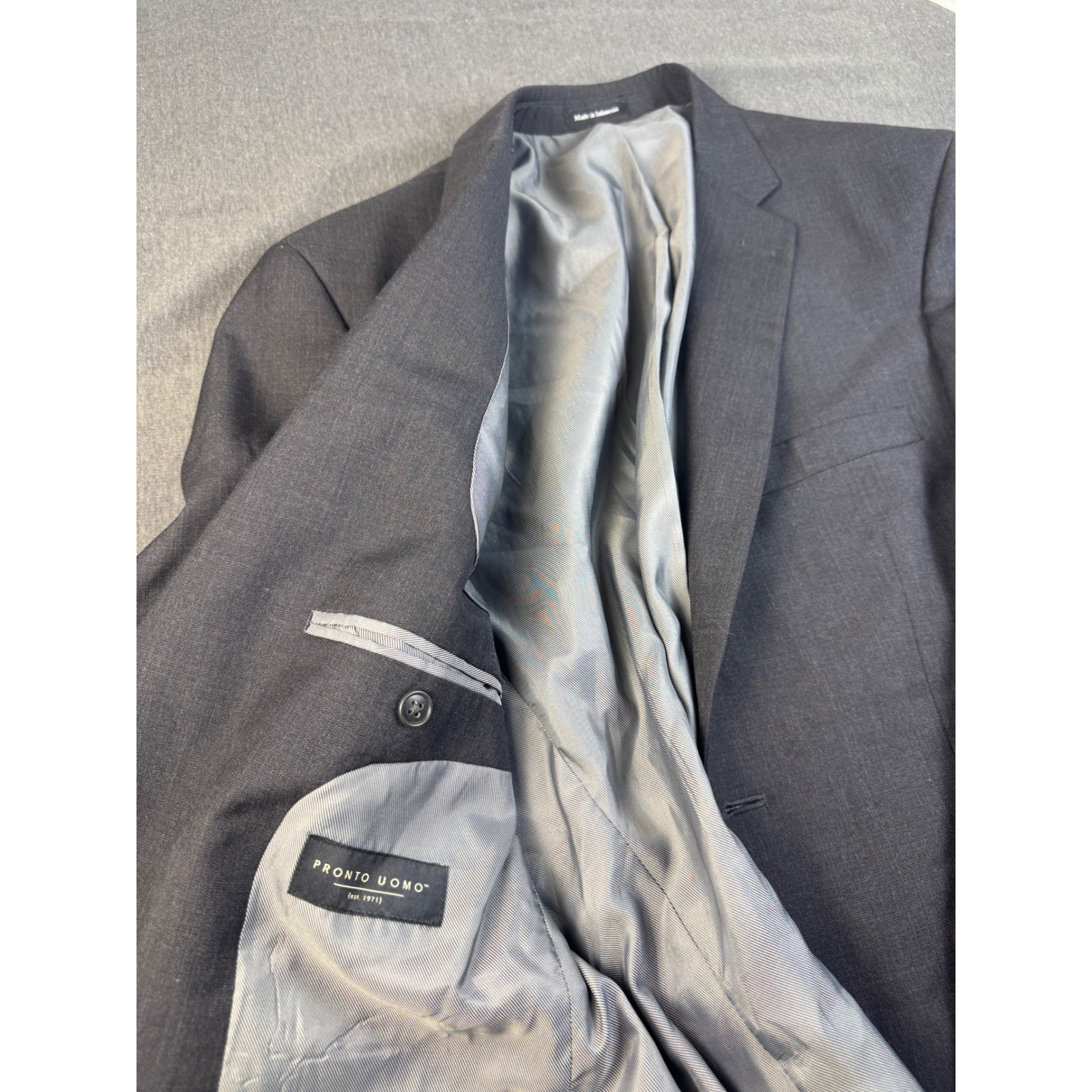 Pronto Uomo Men’s Gray Two Button Blazer Business Casual Jacket