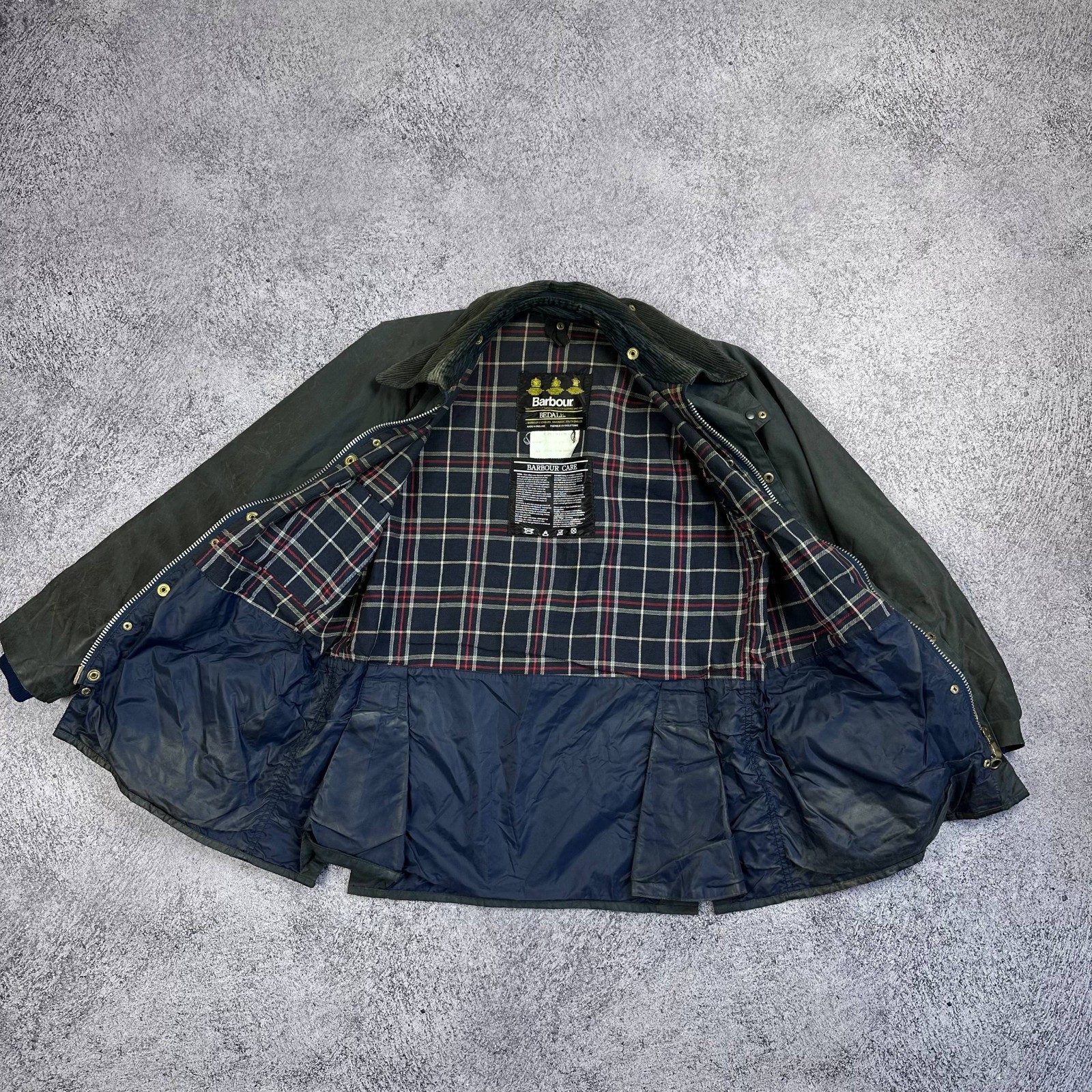 Barbour A105 Bedale Wax Jacket 1988 Green C36 / 91CM Pocket UK Vintage