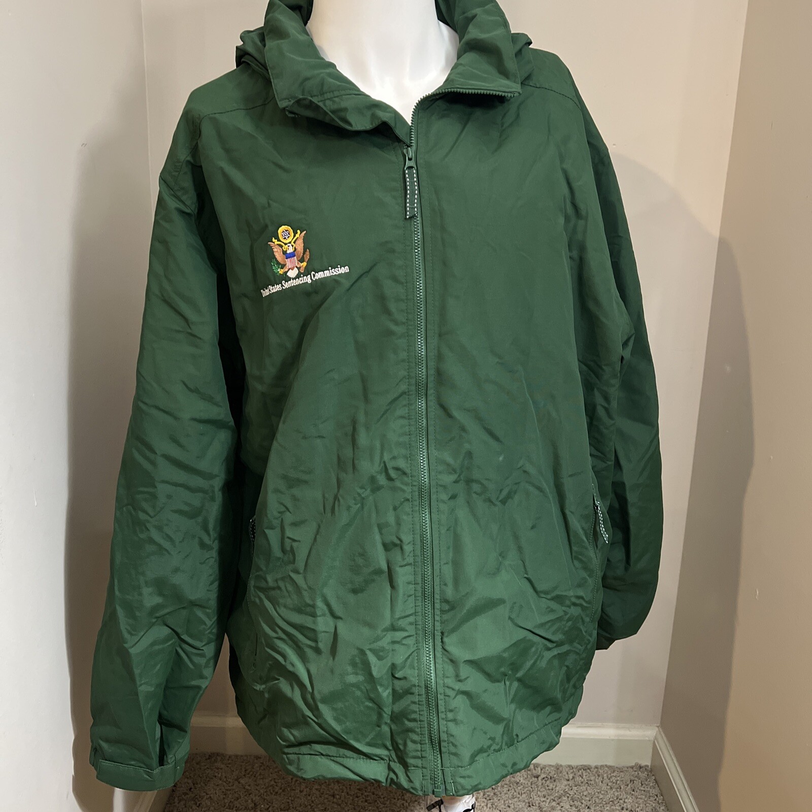 United States Sentencing Commission US Courts Congress Hooded Lined Jacket XL