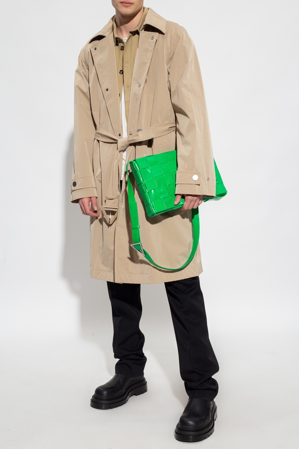 (NO CUSTOMS TAX) BOTTEGA VENETA beige double breasted nylon trench coat Medium