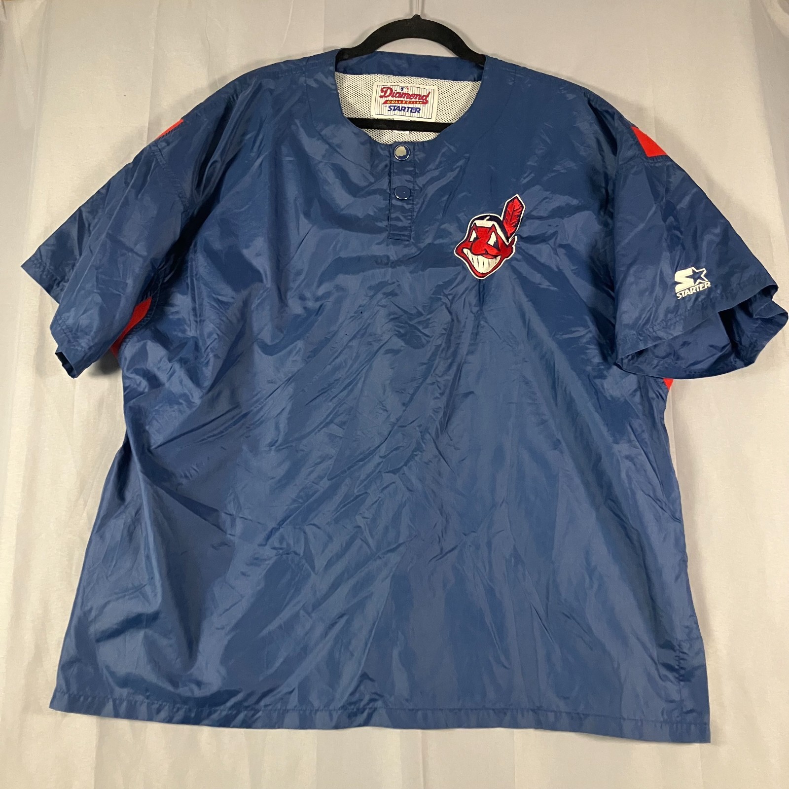 Starter Cleveland Indians Men’s Large Blue Short Sleeve Pullover Jacket