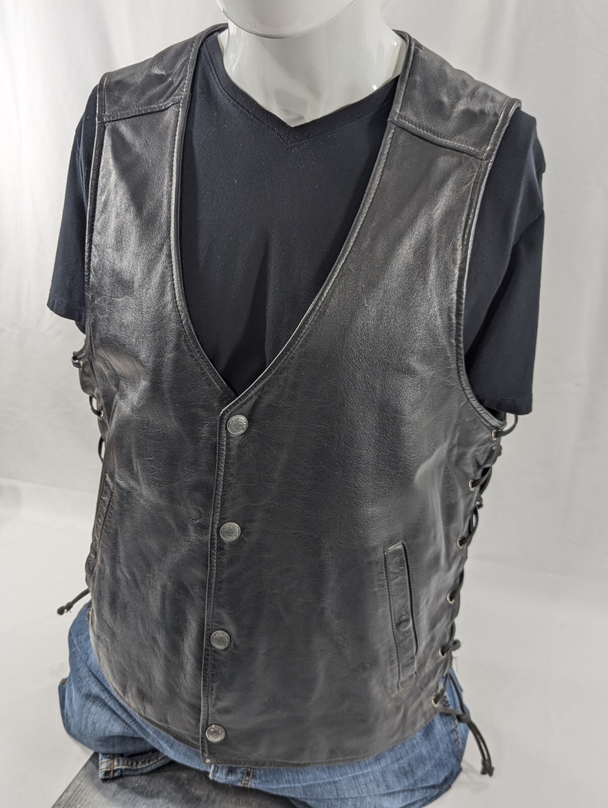 Harley Davidson Vtg Lined Leather Vest Sz MEDIUM PATCH Logo Lace Arms & Bottom