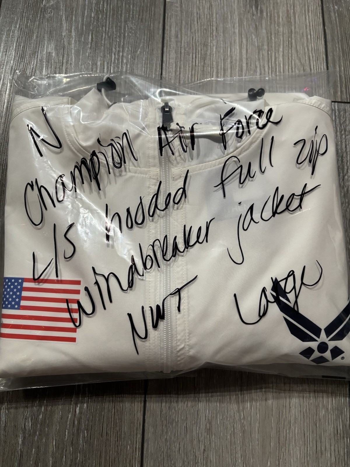 Champion United States Air Force Full Zip Windbreaker Jacket. Mens Large. White.