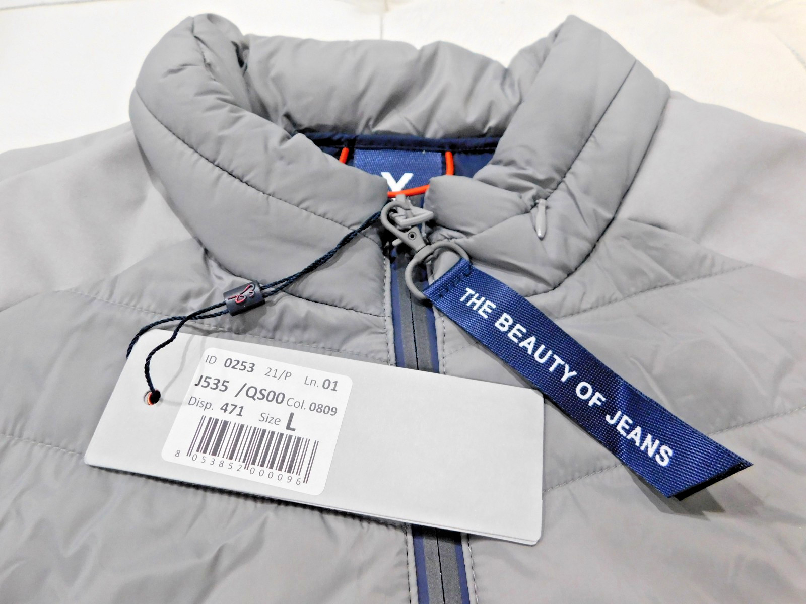 Yes-Zee men quilted hidden hood Jacket. New w/ tag, size L. Pit-pit 21″