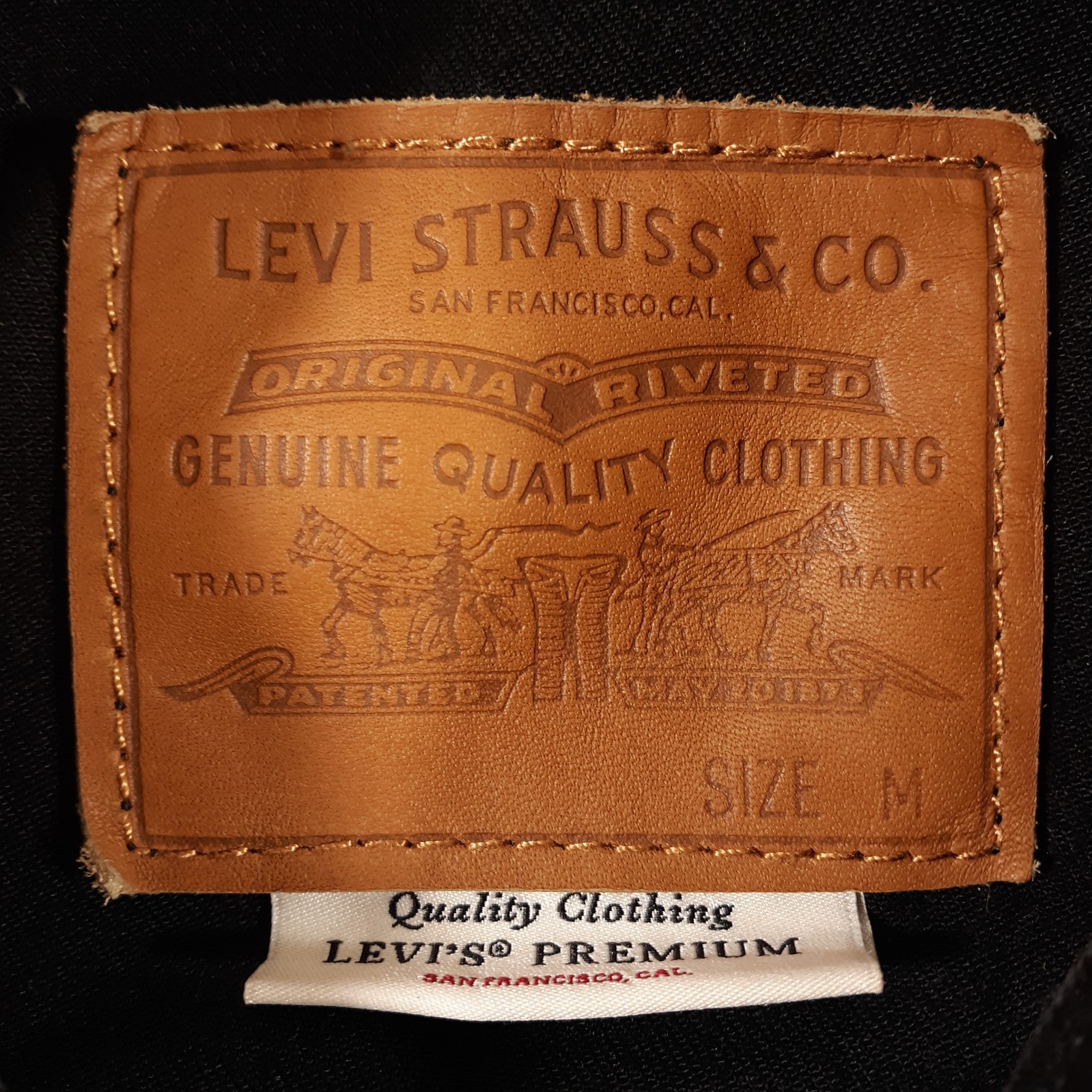 Levi Strauss Denim Trucker Jacket Adult Medium Black Collared Cotton Blend