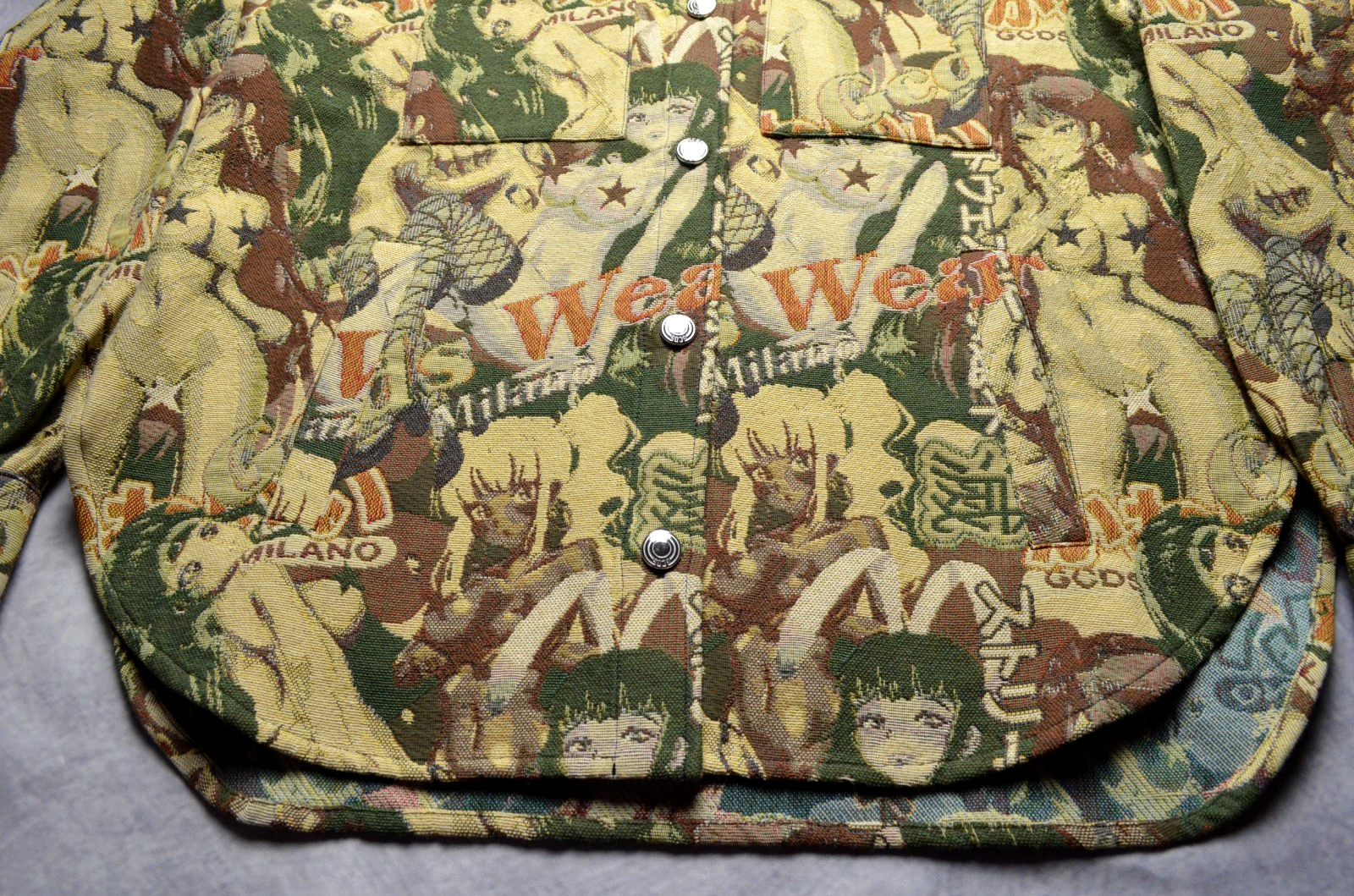 $800 GCDS Milano «Camouflage Hentai» Shirt Jacket Size S Anime Jacquard Tapestry