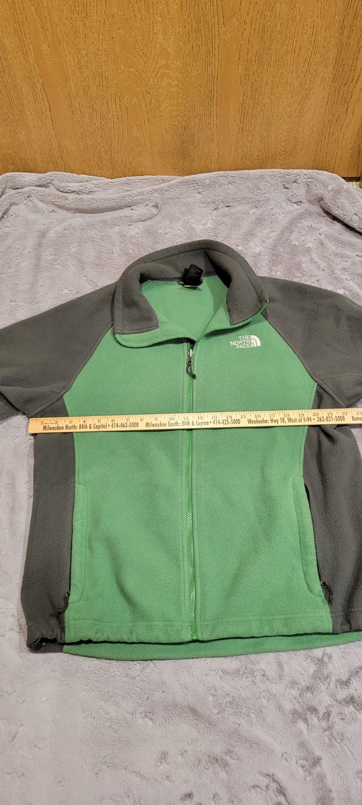 The North Face Green and Gray Fleece Jacket Men’s Size Large Gorpcore Outdoor