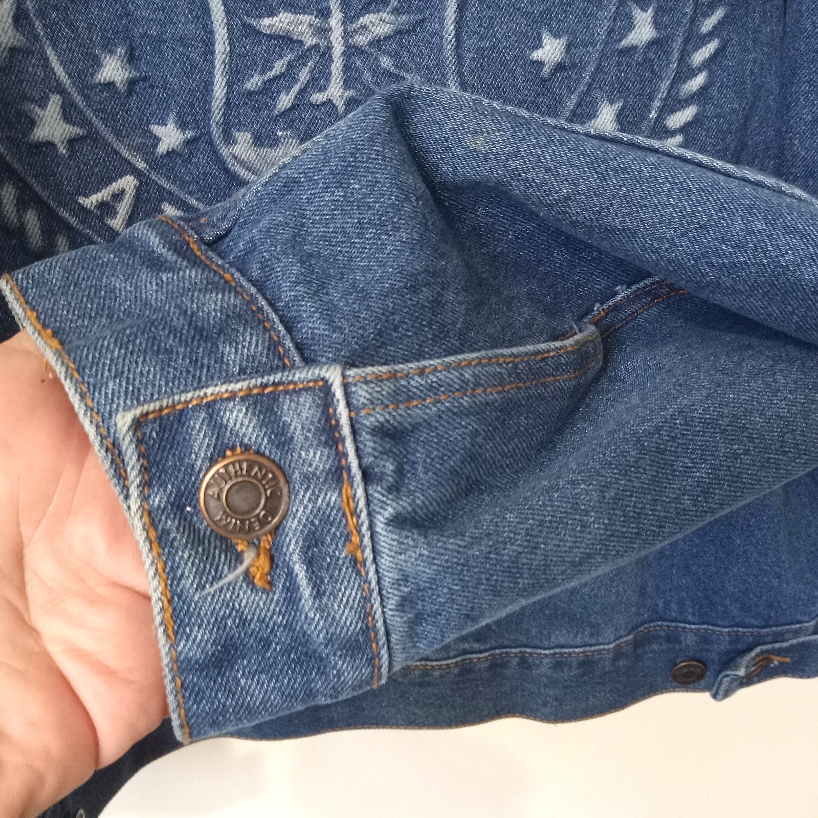 Paradise Point US Air Force Denim Jacket Men’s Large Blue Embroidered Back Logo