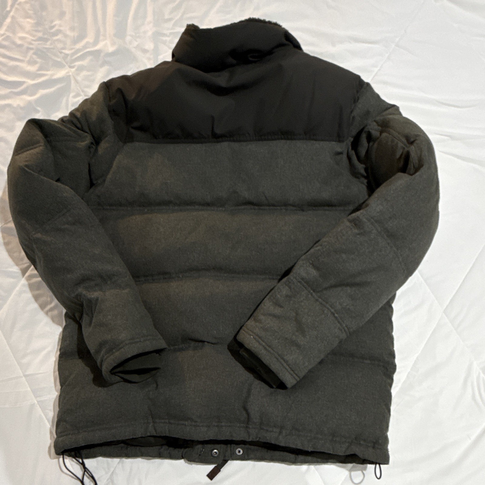 Eddie Bauer Men’s L Gray/Black Down Insulated Puffer Jacket Full Zip Snap