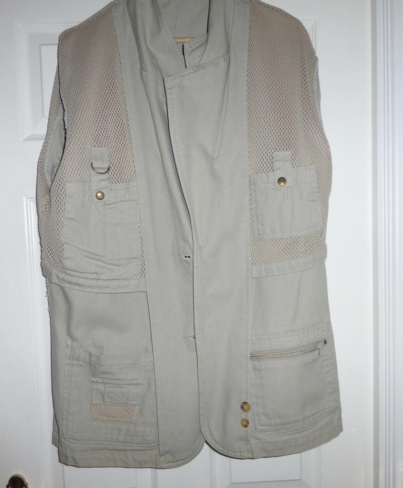 CLASSIC ORVIS ZAMBEZI JACKET in TAUPE , US size MEDIUM ( Large UK ? ) UK SELLER