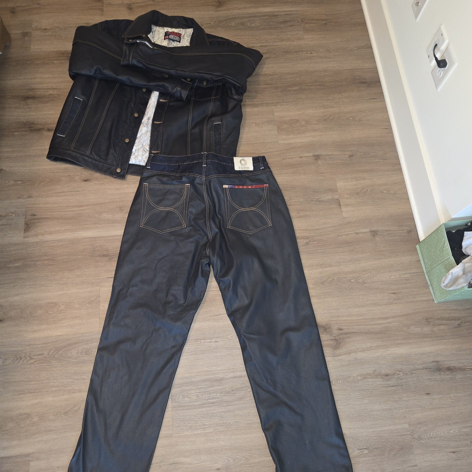 RARE Vintage COOGI Authentic Leather & Denim 2-Piece «THE HOLY GRAIL» Worn 1x