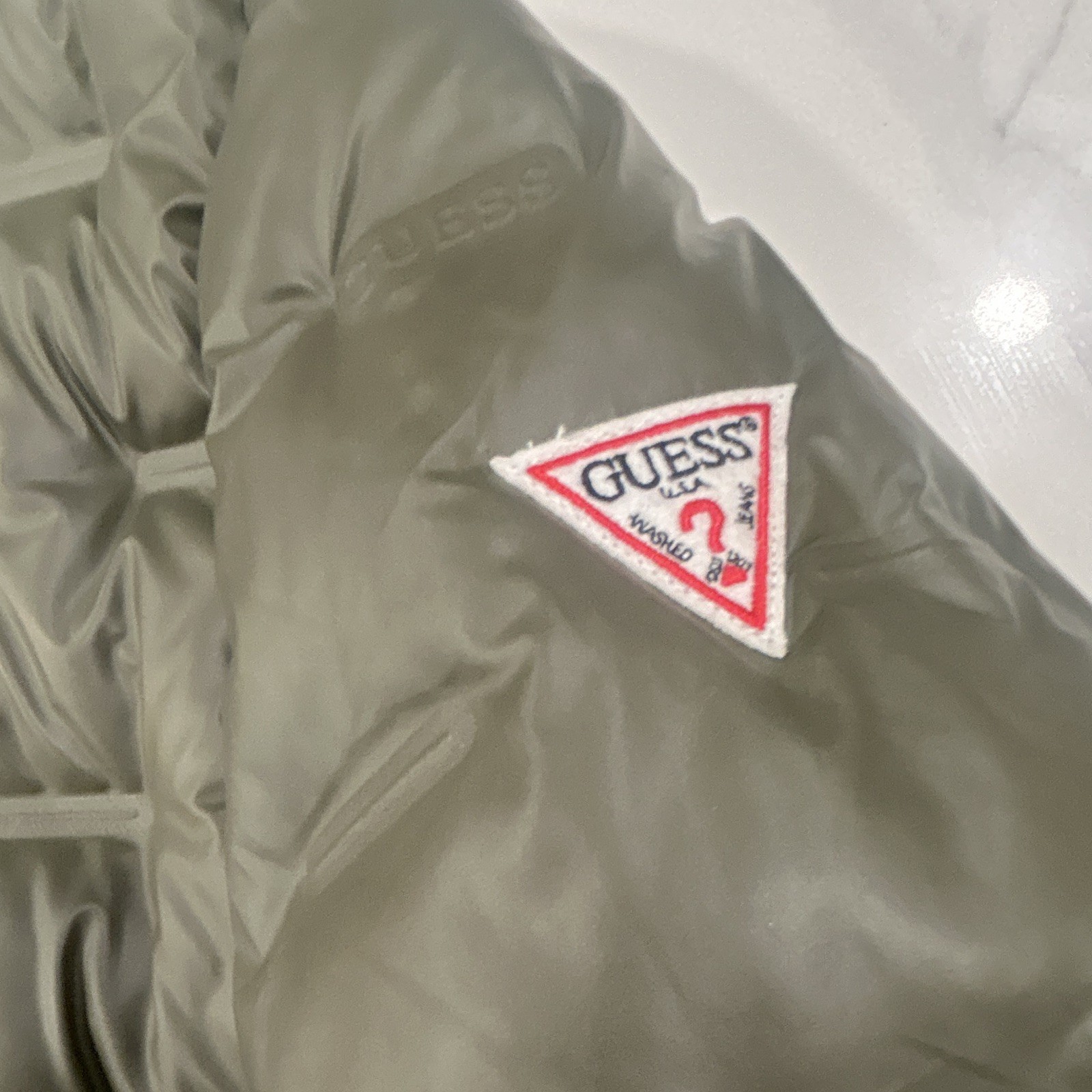 GUESS Men’s XL Green Puffer Jacket Full Zip Quilted Band Collar Solid Short