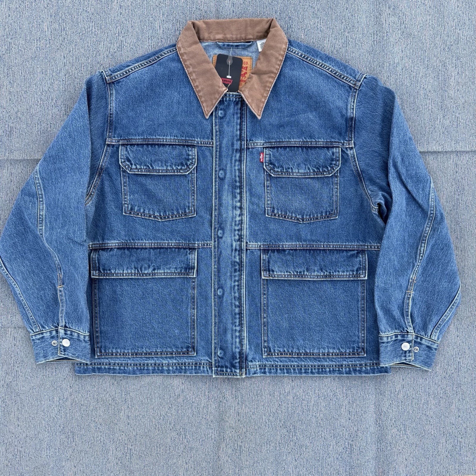SUPERB NWT Levis Chore Jacket Mens Large Denim Travel Work Coat New Stone Wash