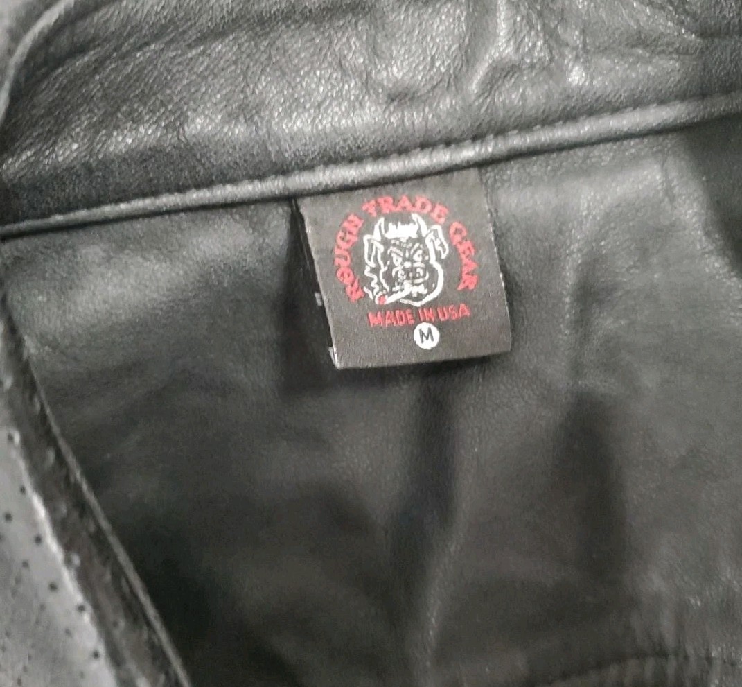 Rough Trade Gear Leather Daddy Vest M Black BDSM Fetish Snap Front $425 MSRP