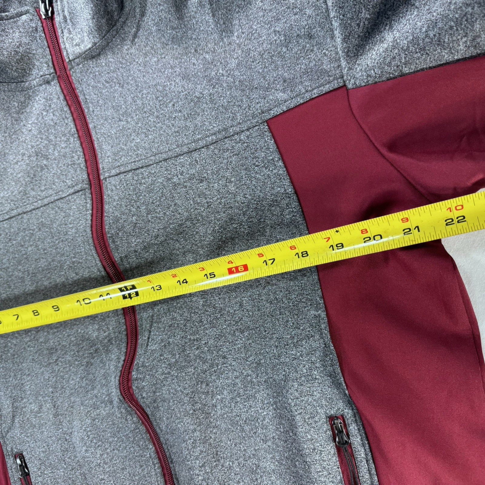 NEW Stone Mountain Jacket Mens Med Full Zip Gray Burgundy Mock Neck