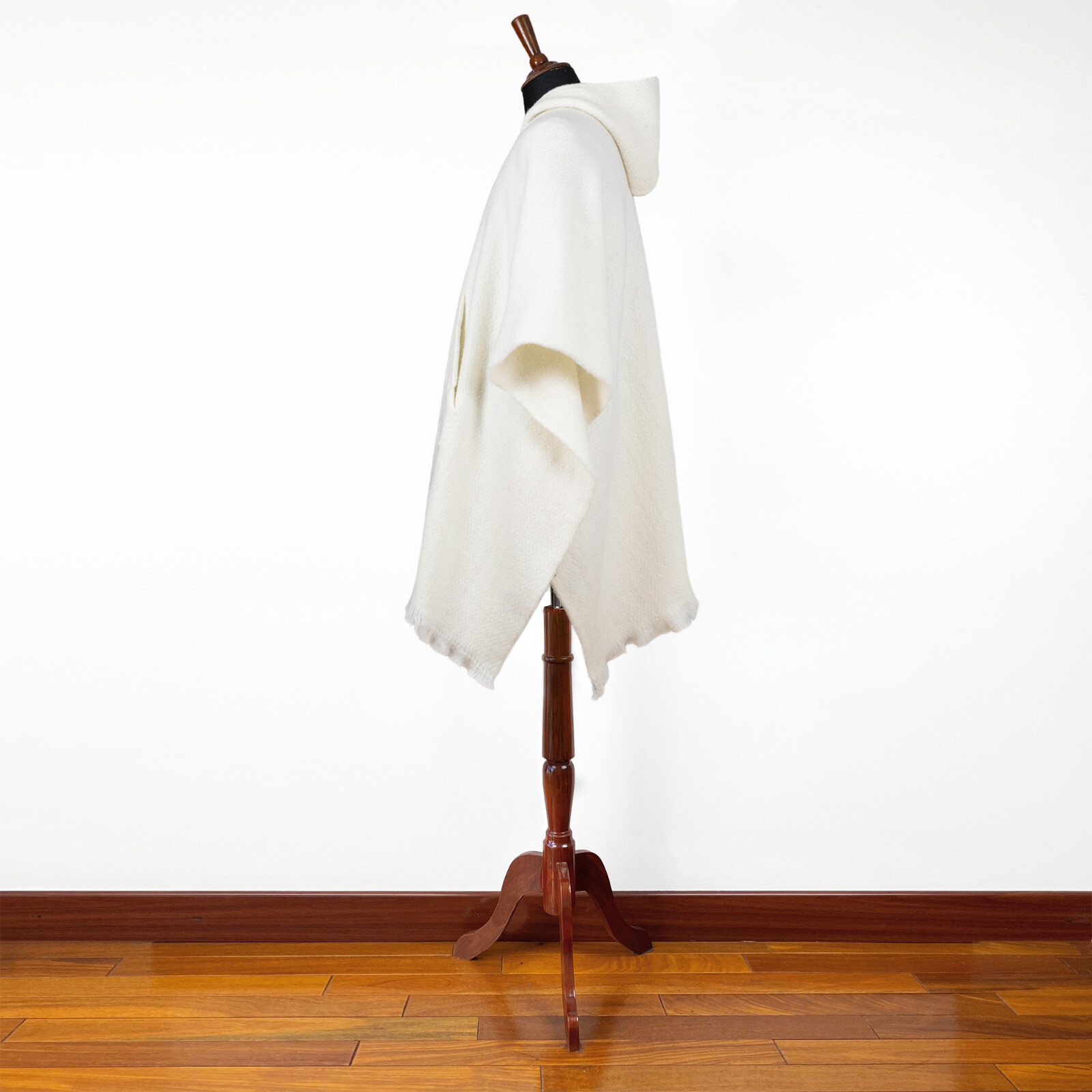 LLAMA WOOL WHITE MENS UNISEX LADY JEDI CAPE PONCHO JACKET WITH POCKET OTAVALO