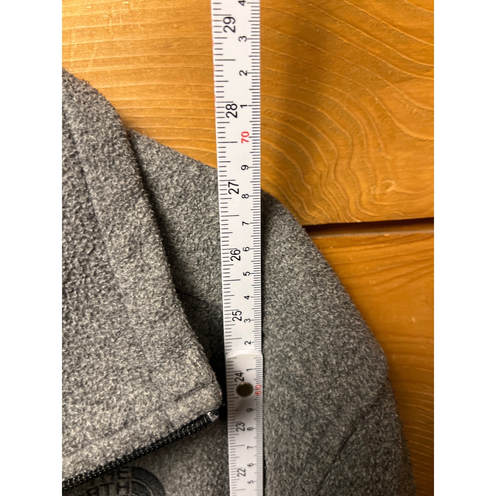 The North Face Fleece Jacket Gray Full Zip Mens Med Zip Pockets Warm Lightweight