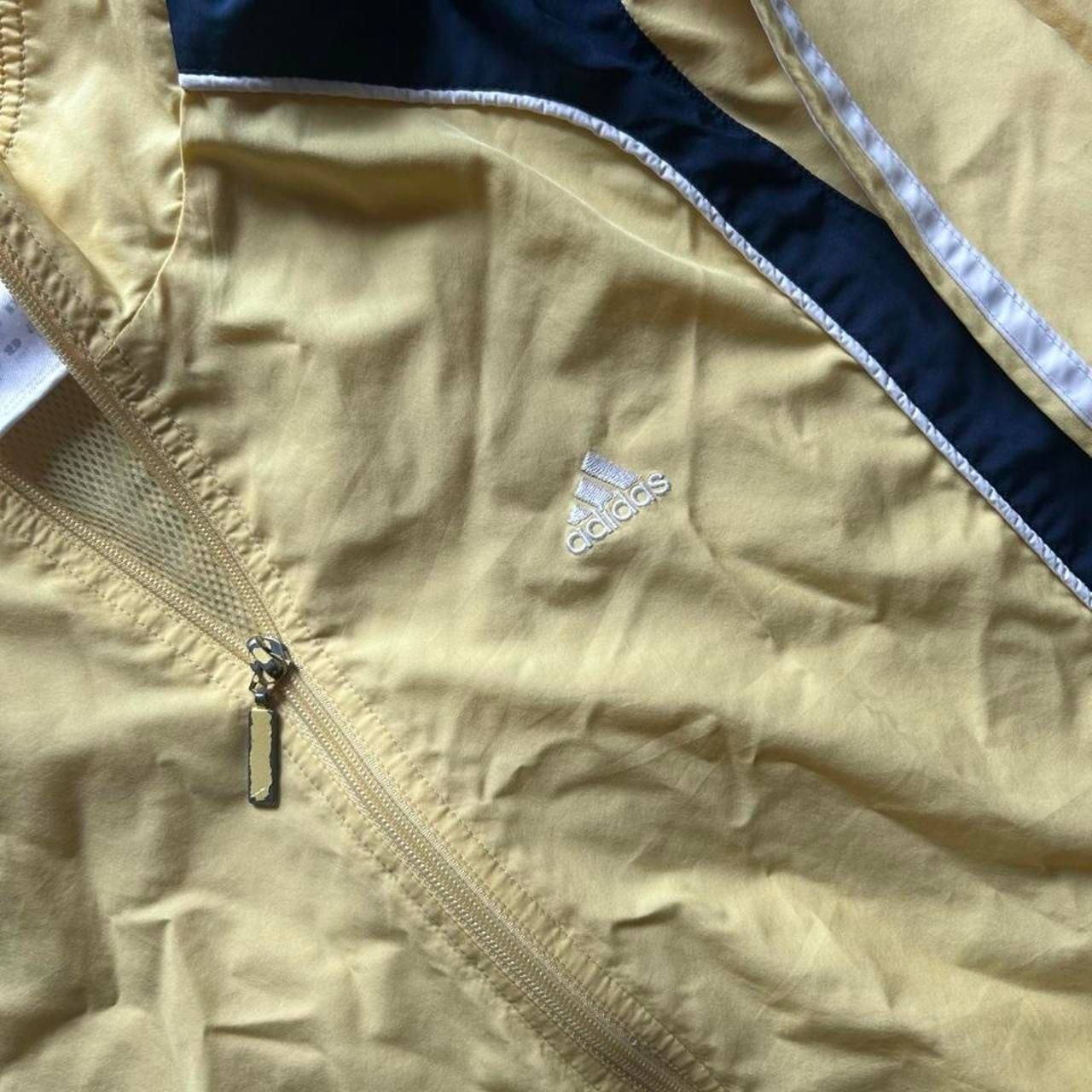 Adidas Vintage Yellow and Navy Blue Windbreaker Jacket Size L