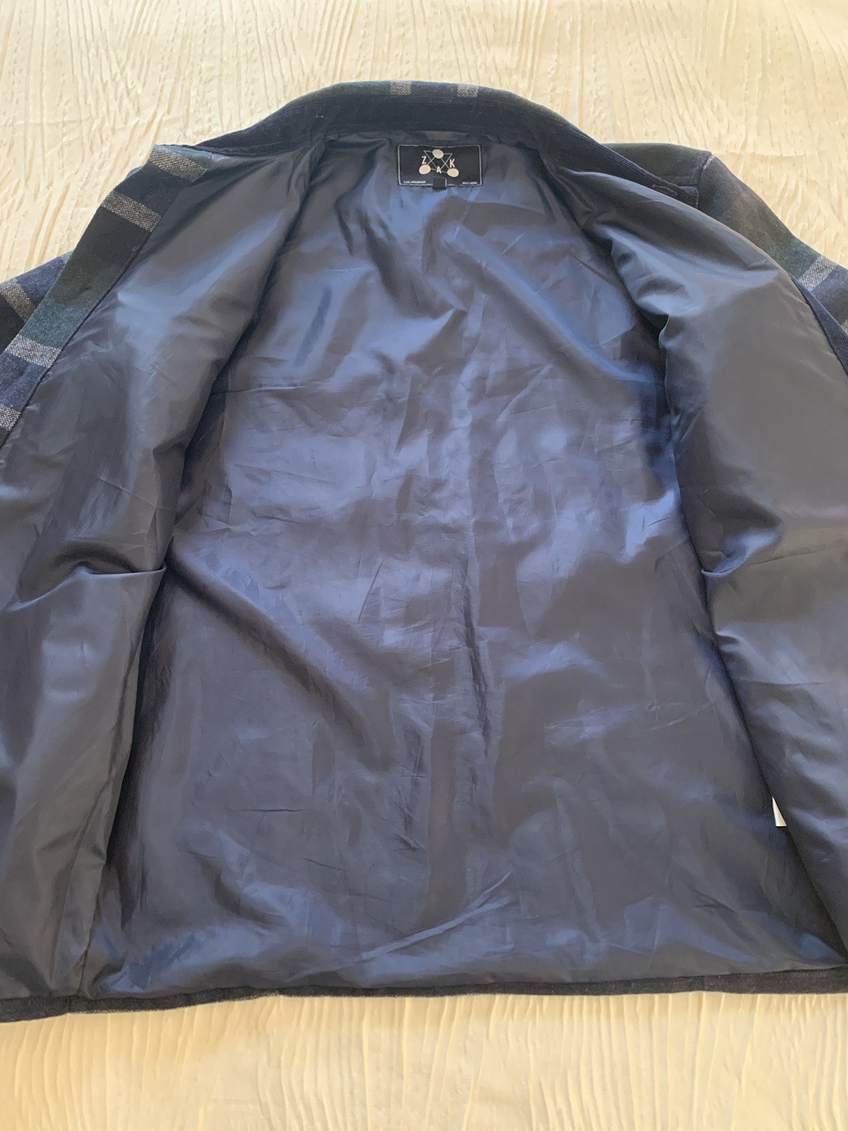 ZAK Los Angeles Wool Blend fully lined shirt jacket / shacket, size small