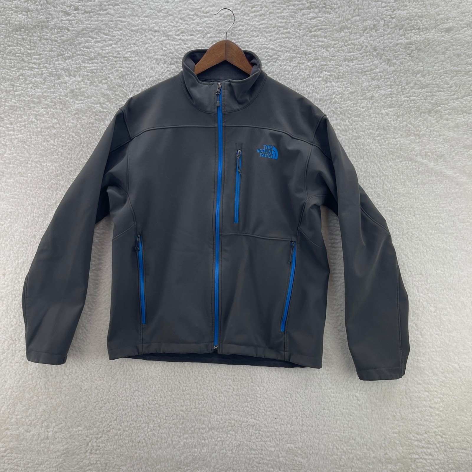 The North Face Jacket Mens Medium Gray Blue Softshell Outdoor Hiking Gorpcore