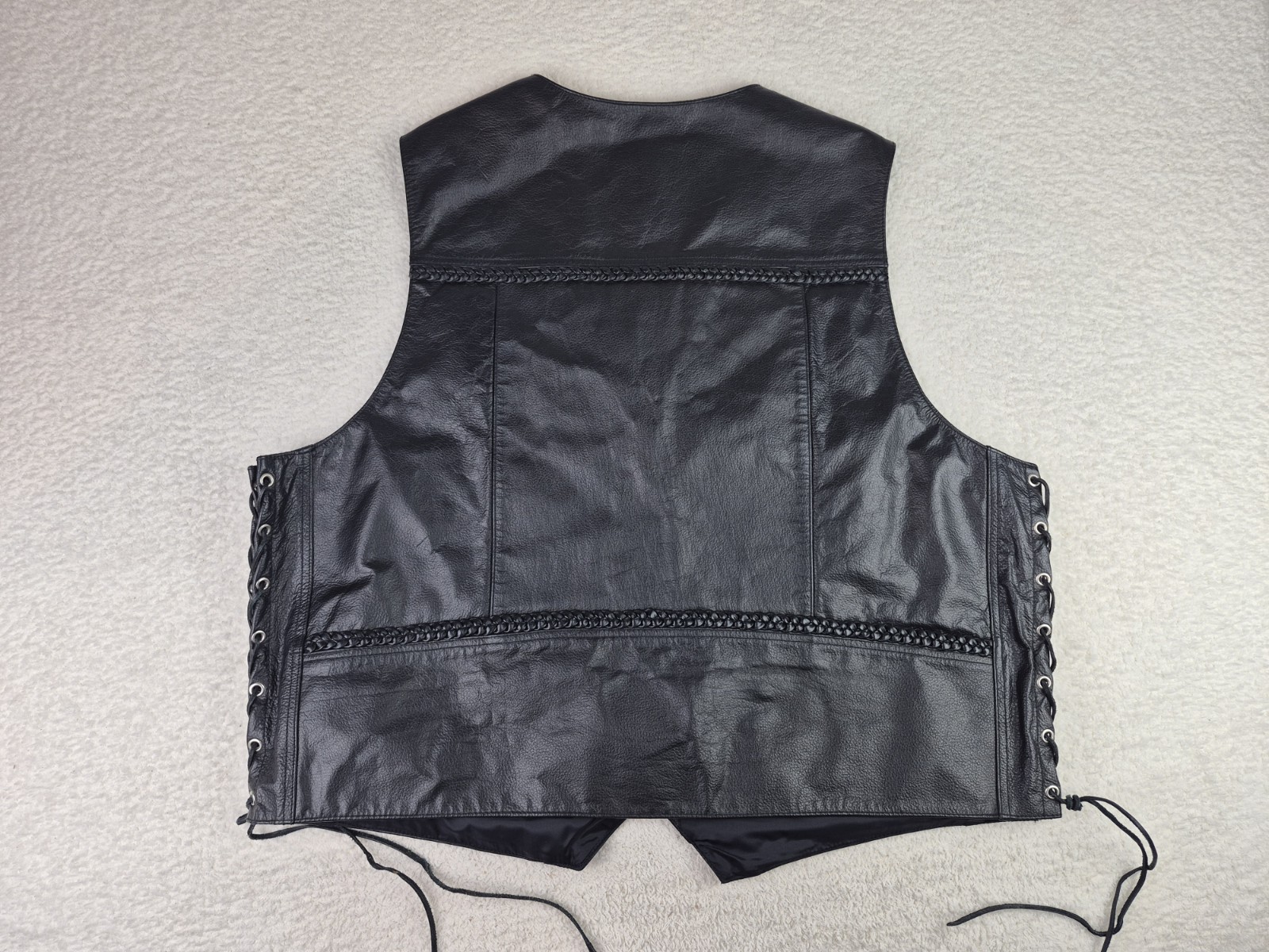 First MFG Leather Motorcycle Vest Mens size 4X Black Biker Braided Lace Up M607