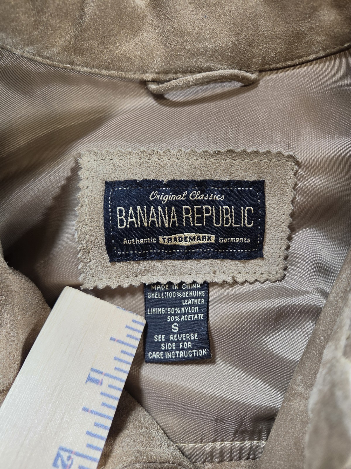 Men’s Small Banana Republic Suede Leather Jacket Tan/Beige Vintage Three Pockets