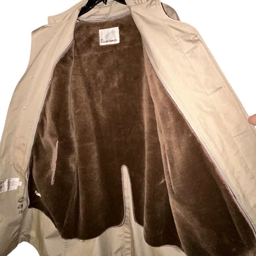 Raintamer Vintage Trench Coat Insulated Mens Size 40R Removable Liner Tan