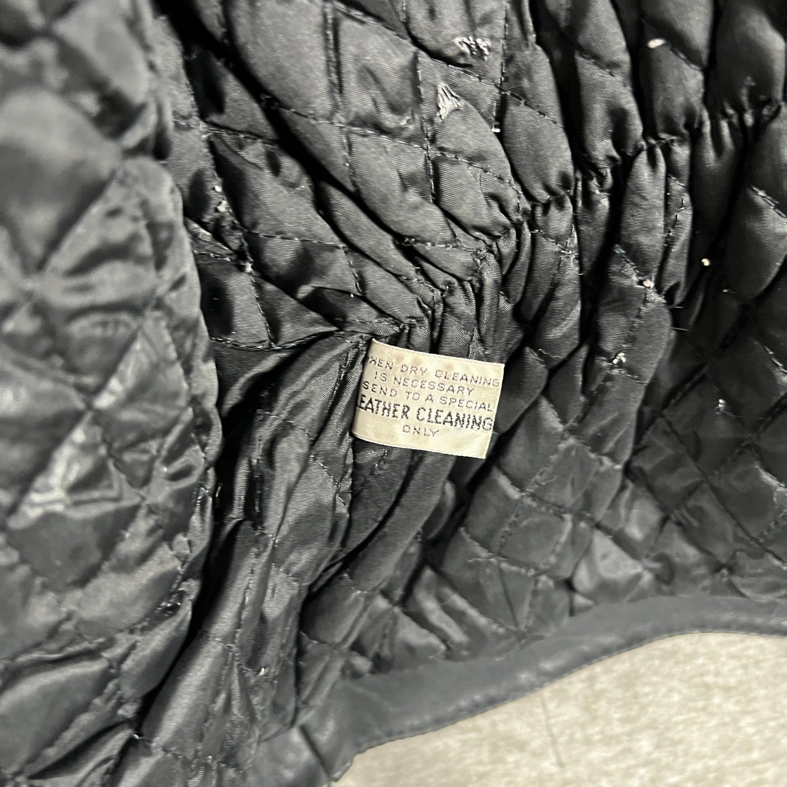 Vintage Harley Davidson Leather Fringe Jacket Mens 44 (L) Motorcycle Quilt Lined