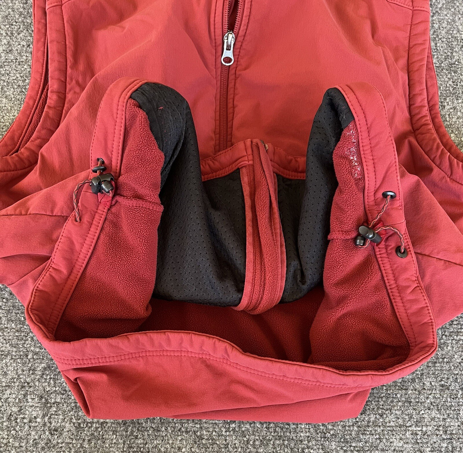 L.L. Bean Vest Red Full Zip Logo Nylon Spandex Outdoors Hiking Mens L