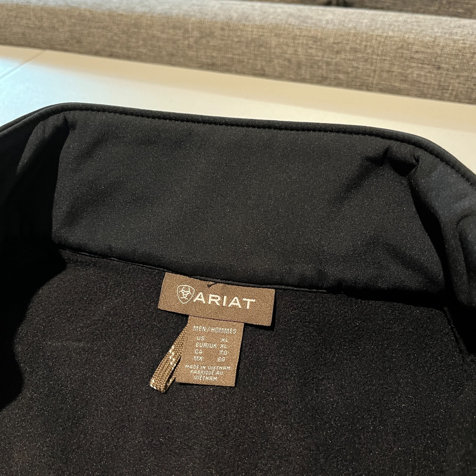 Ariat Softshell Vest Mens XL Logo Full Zip Pockets Workwear Black