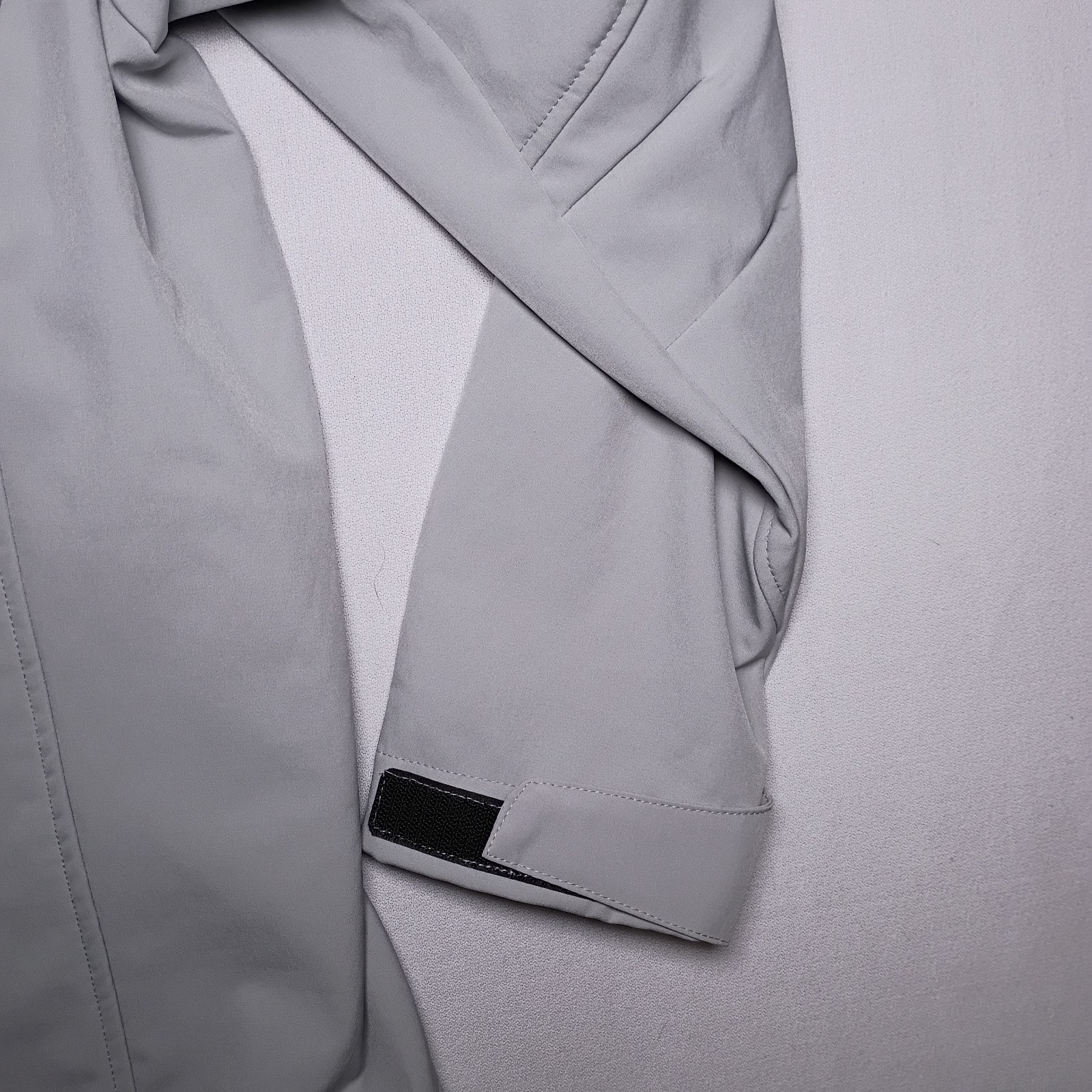 Gerry Mens Hooded Softshell Jacket XL Gray Water Wind Resistant 1791630