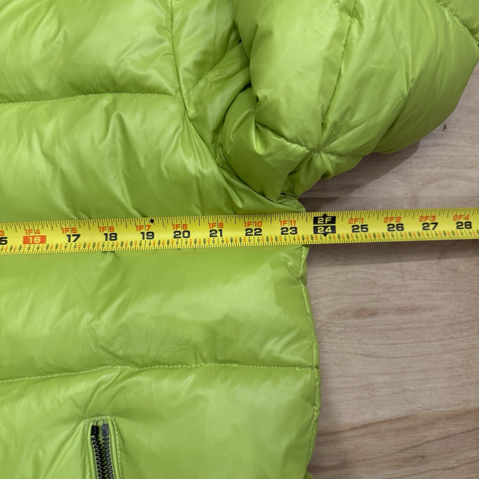 NEW GUESS Men’s Puffer Jacket Removable Hood Lime Lined Insulated Size Large