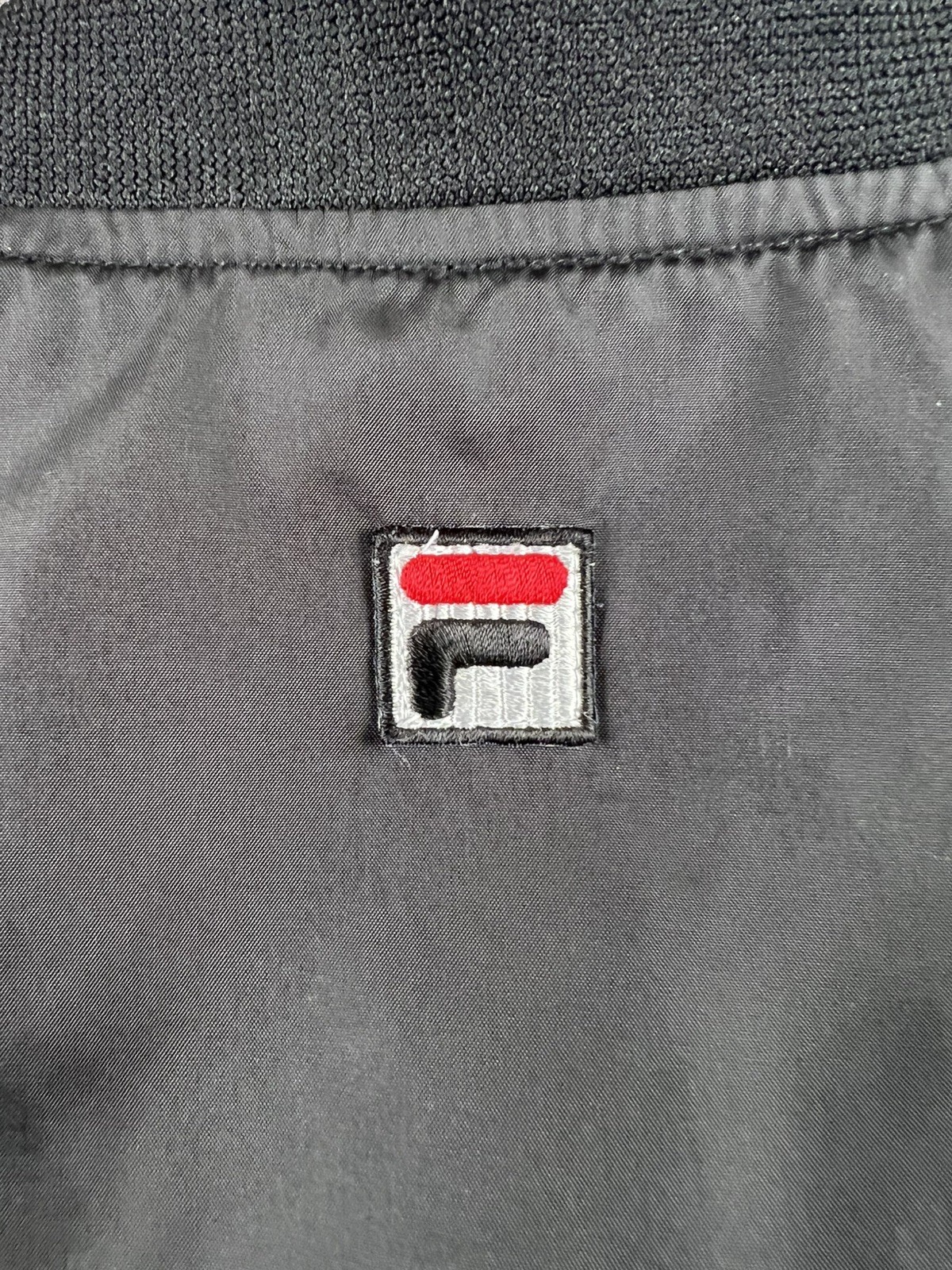 Vintage 90s FILA Black V-neck Pullover Golf Jacket Windbreaker Men’s Medium!
