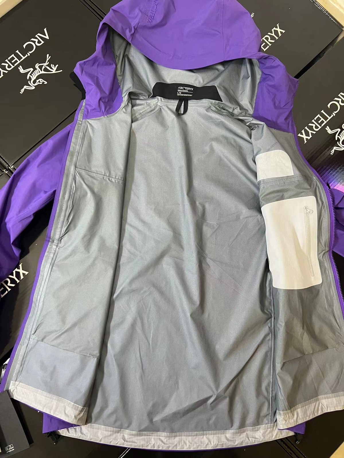 Arcteryx BETA LT winter Jacket Men’s PURPLE Size XXL new Gore tex