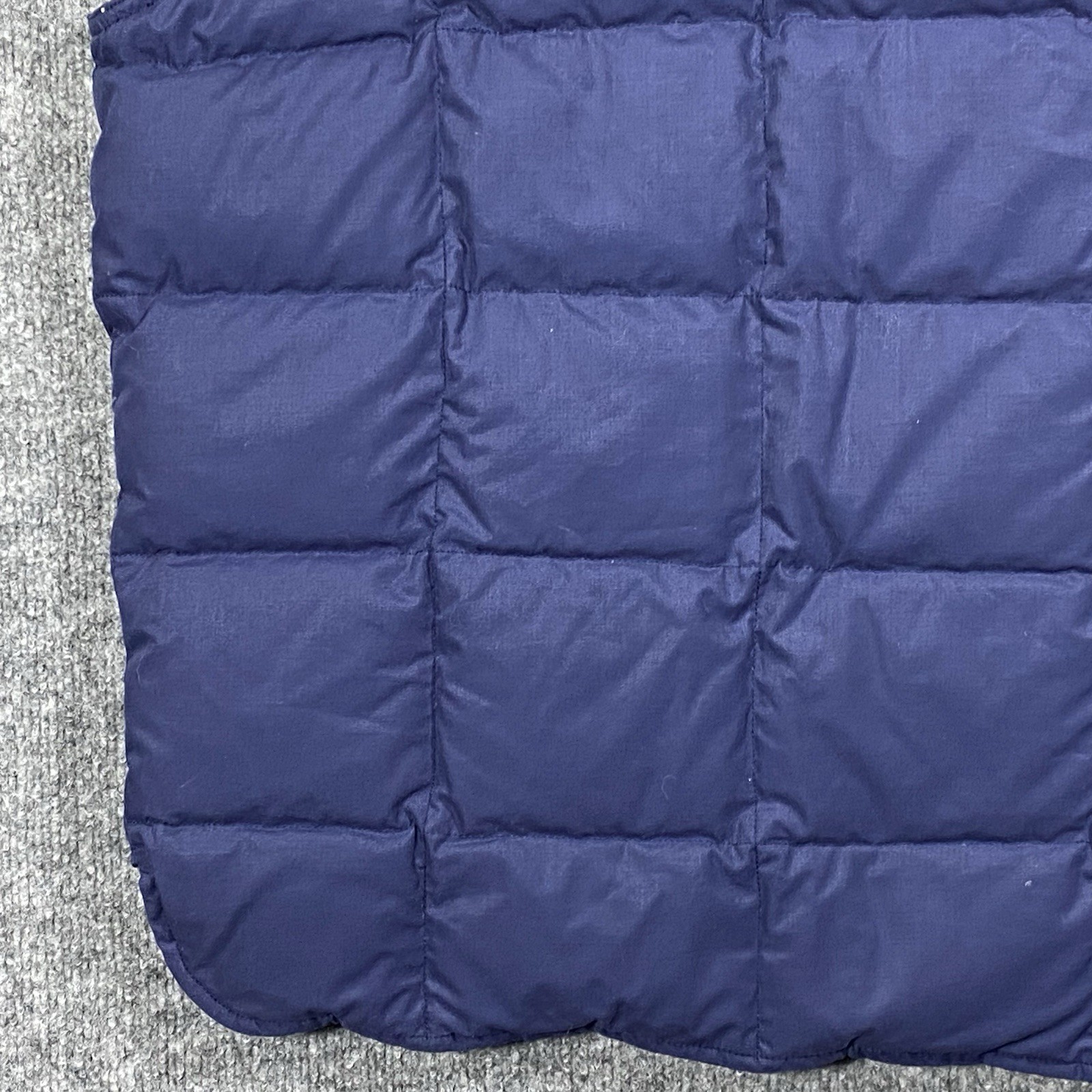 Eddie Bauer Downlight Vest Mens Size XL Navy Blue Goose Down Puffer Quilted Nice