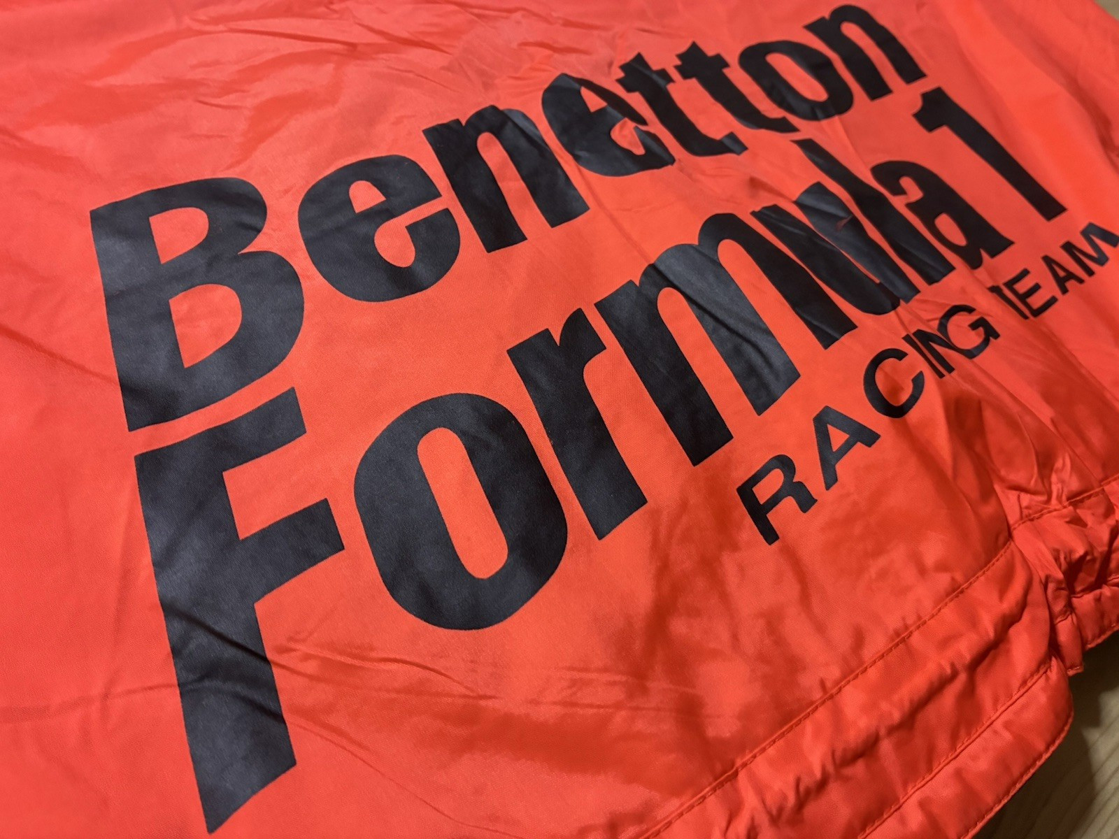 Benetton Formula 1 Racing Team Nylon Jacket Size 48 Japanese XL Orange Blue Vtg