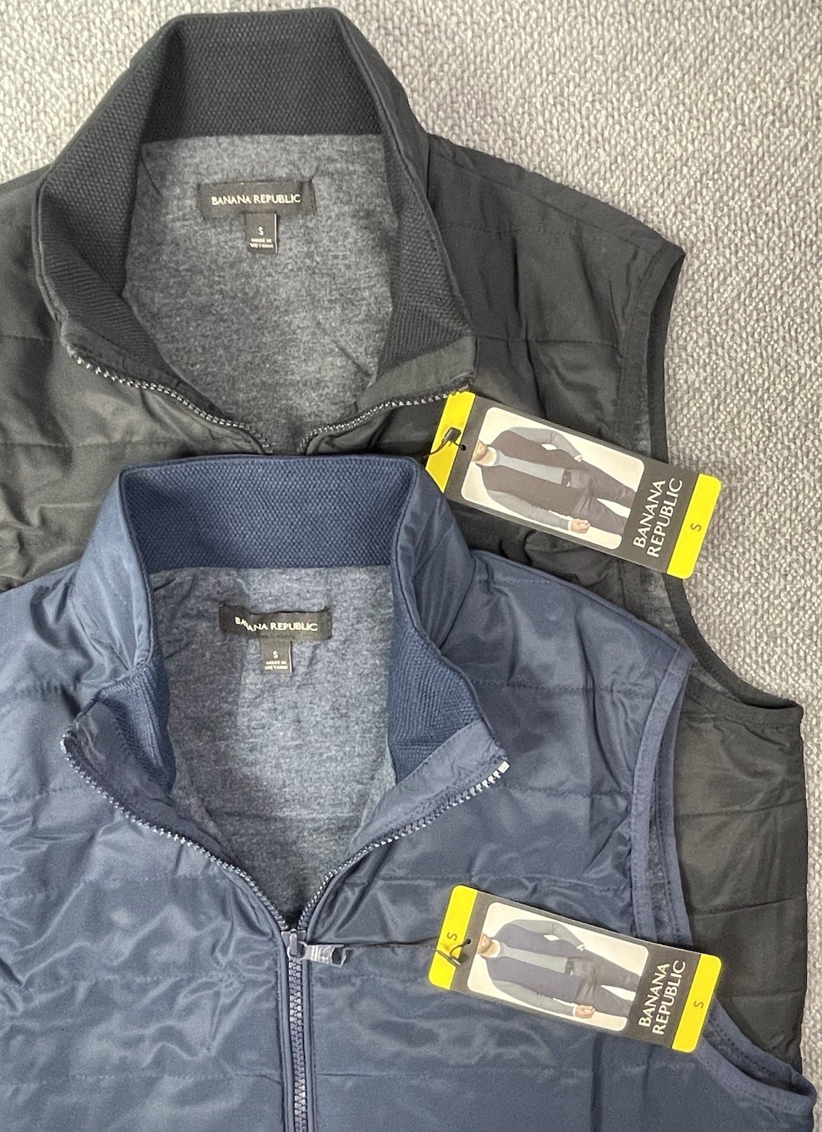 Banana Republic Men’s SMALL Lot of 2 Black & Blue Quilted Full Zip Vests NWT