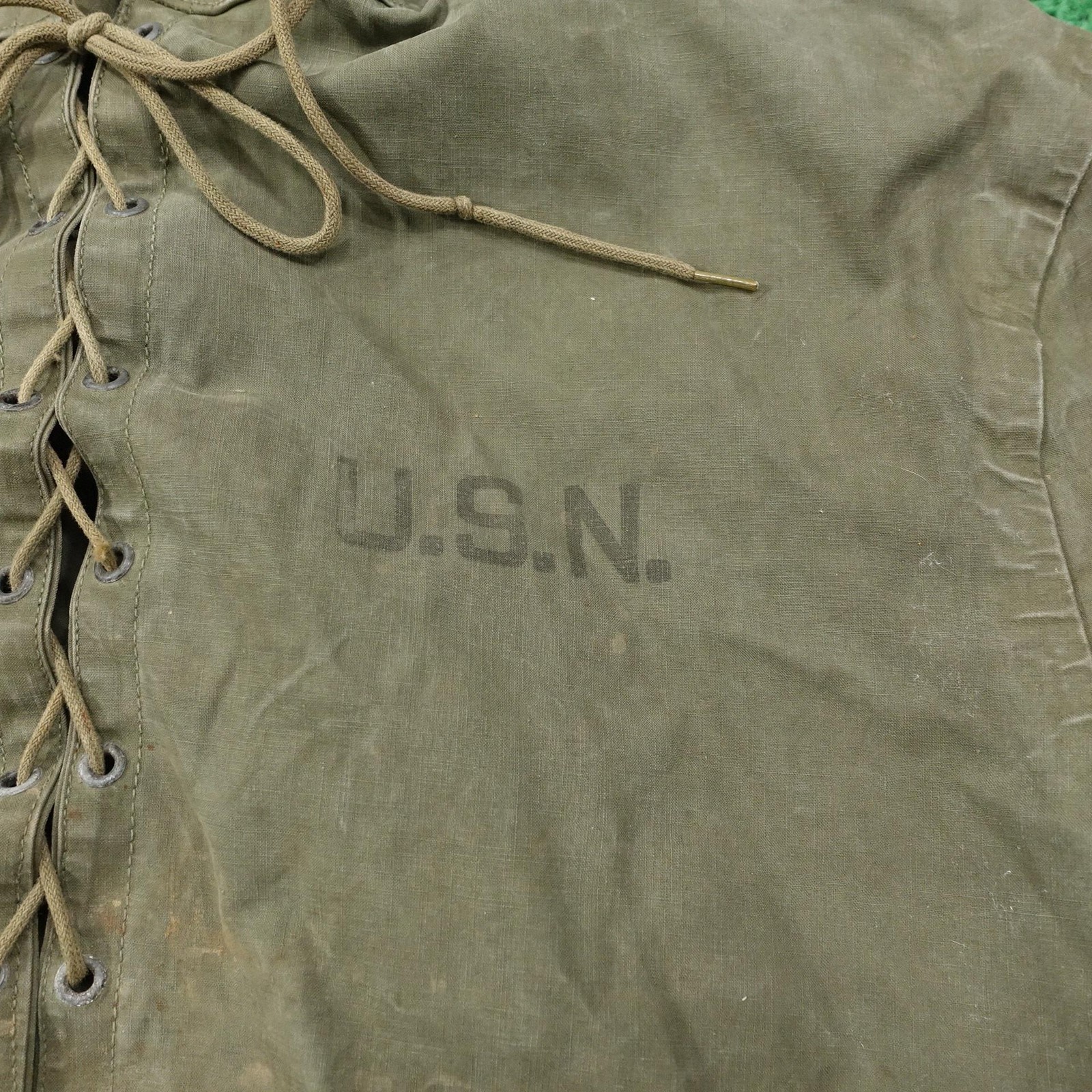 Vintage USN Jacket Medium Green Hooded Anorak Pullover Lace Up Navy Military WW2