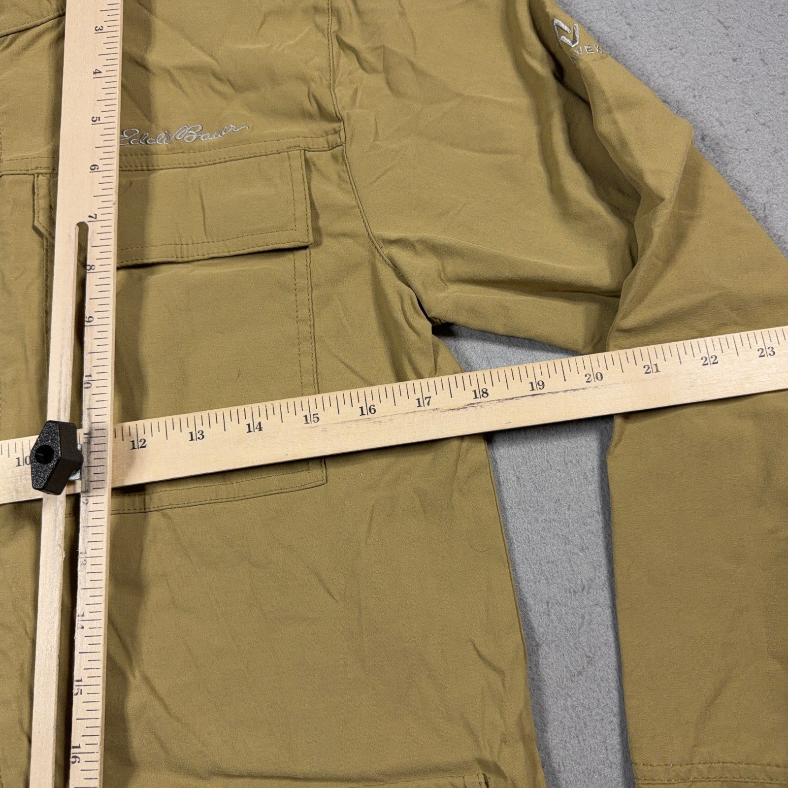 Eddie Bauer N2 Travex Jacket Men Small Tan Nylon Spandex Hooded Utility Safari