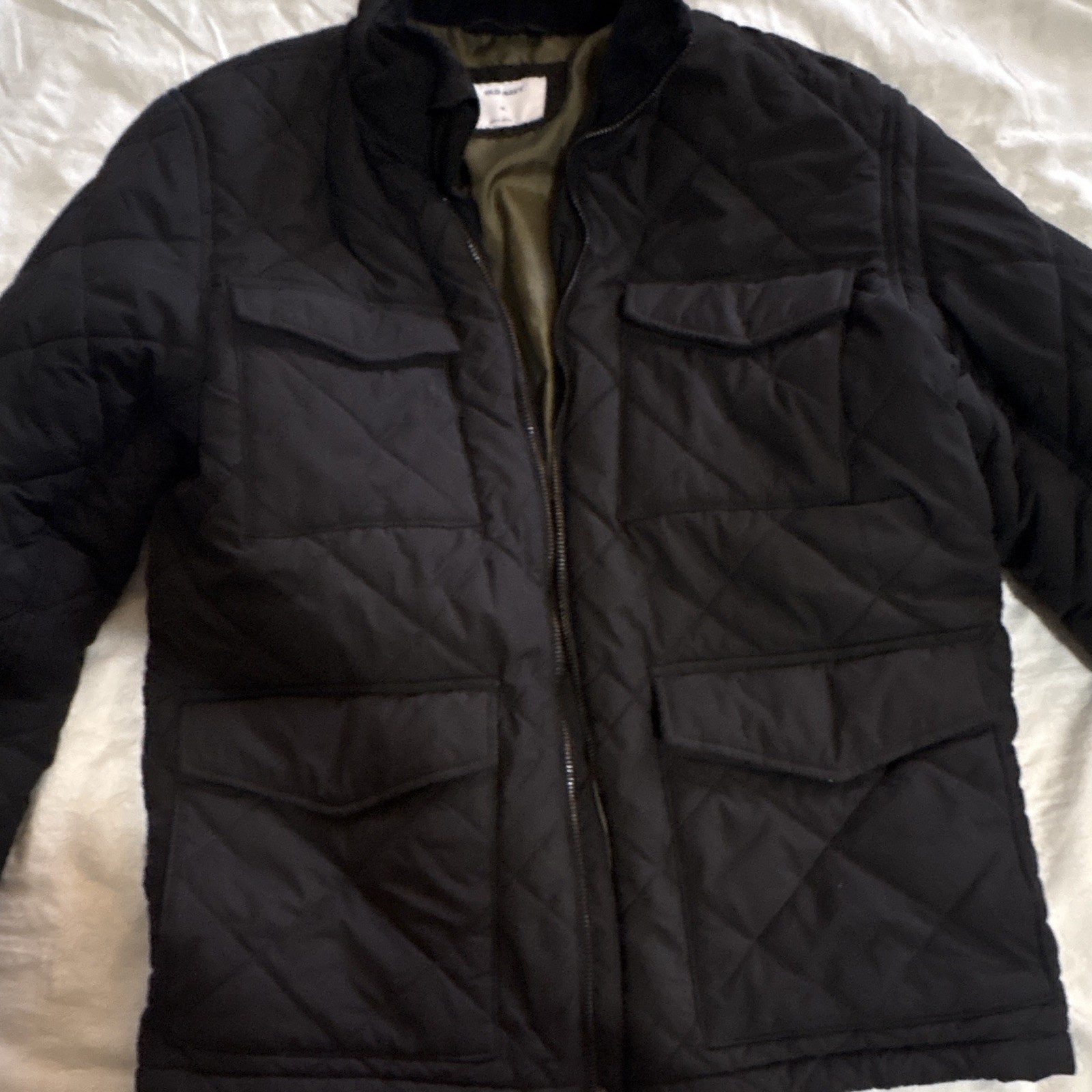 Old Navy Men’s Black Quilted Full Zip Jacket Stand-Up Collar Pockets Size M