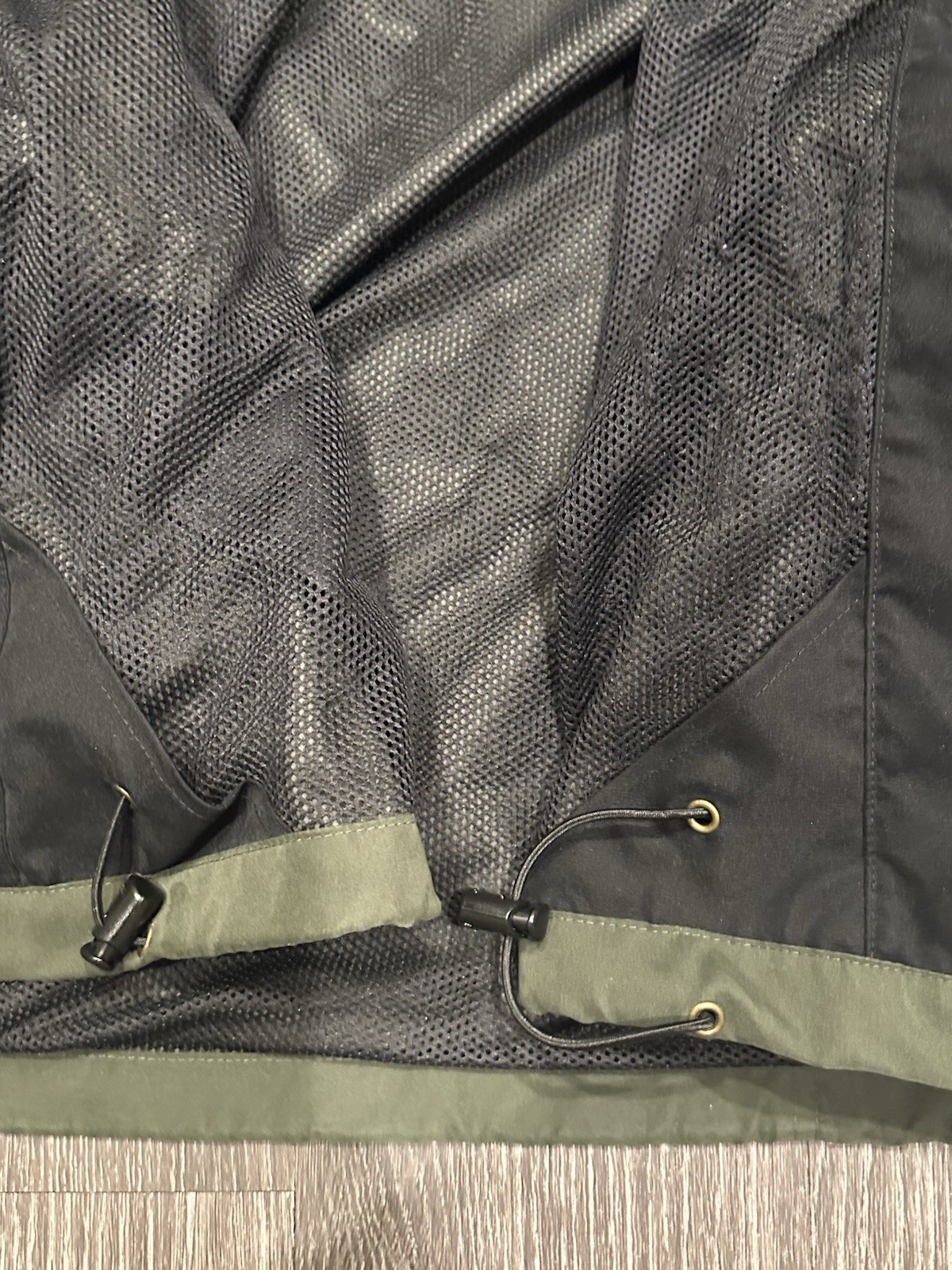Woolrich Utility Field Rain Jacket Mens XL Green Mesh Lined Lightweight Vintage